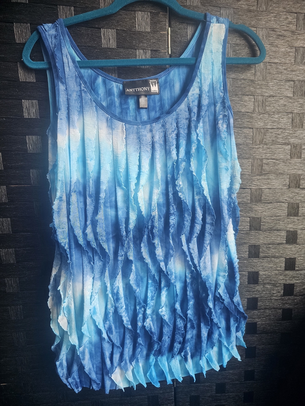 Antthony Blue Ombre Ruffle Tank Top - Women's